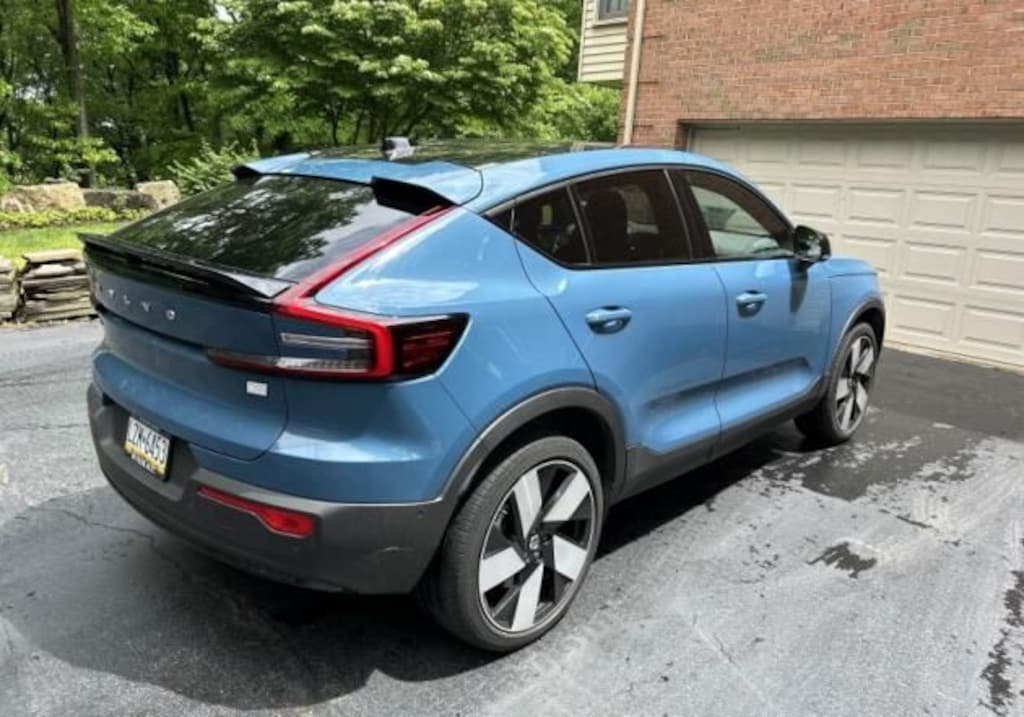 Certified 2023 Volvo C40 Recharge Pure Electric Twin Plus SUV