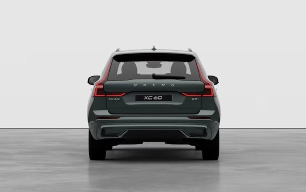 New 2026 Volvo XC60 B5 Plus SUV