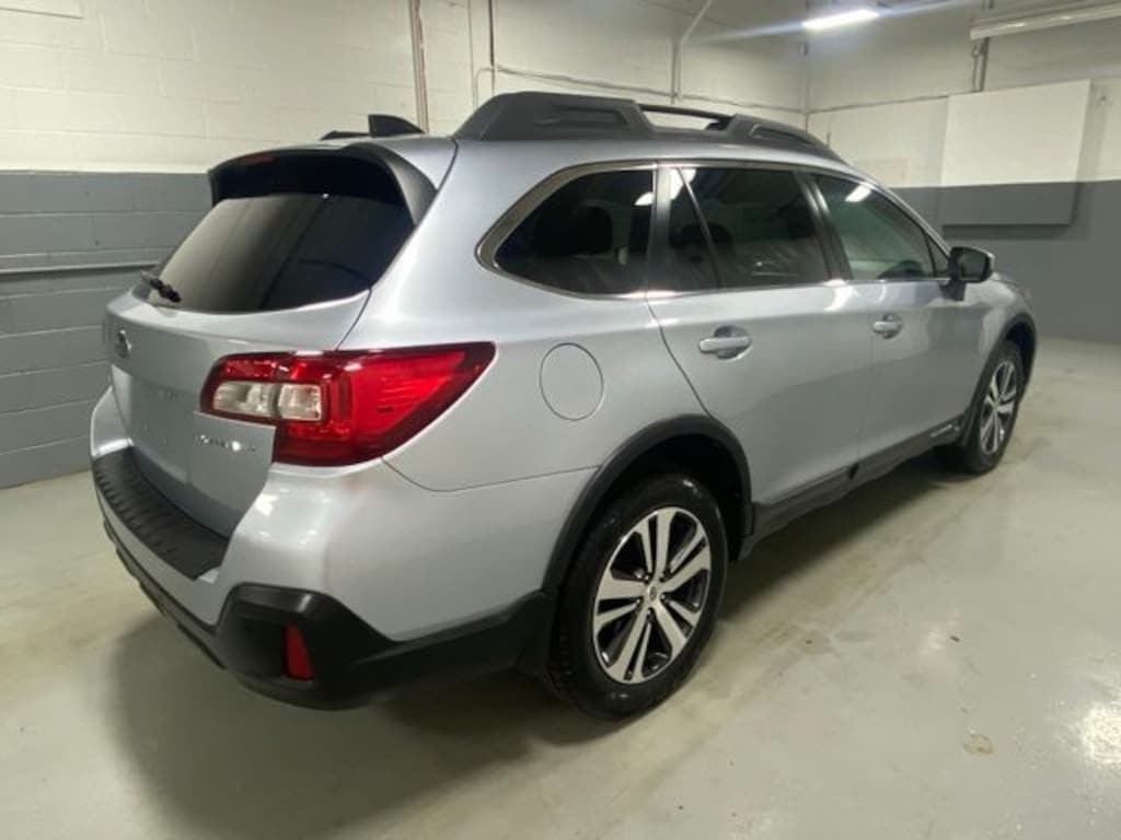 Used 2018 Subaru Outback 2.5i SUV