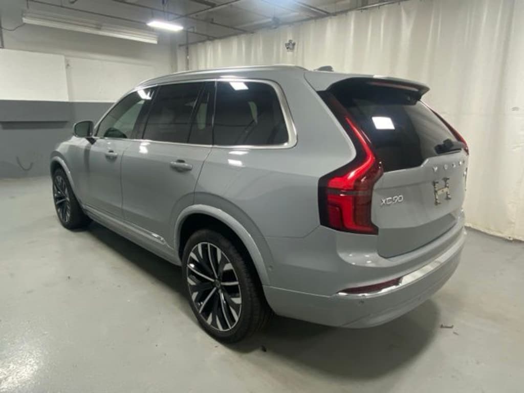 Used 2026 Volvo XC90 B6 Plus 7-Seater SUV