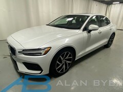 used 2020 Volvo S60 T5 Momentum Sedan for sale in syracuse