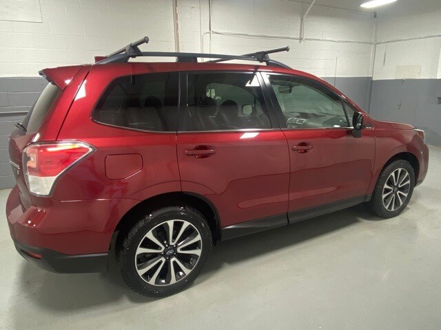2018 Subaru Forester 2.0XT Premium photo 3