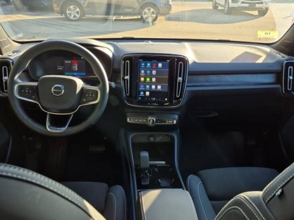 Used 2023 Volvo C40 Recharge Pure Electric Ultimate SUV