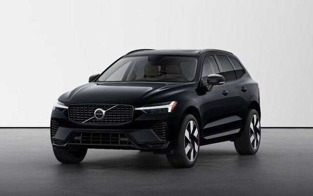 2025 Volvo XC60 Hybrid T8 Plus photo 3