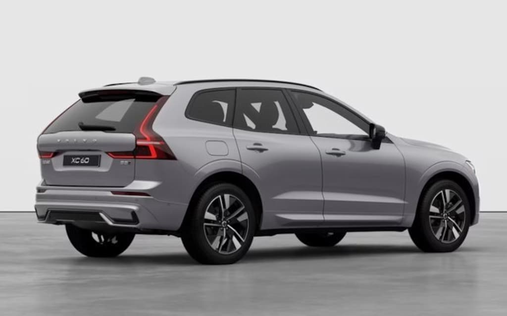 New 2026 Volvo XC60 B5 Plus SUV