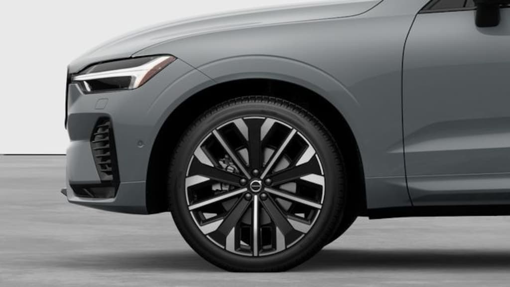 New 2026 Volvo XC60 B5 Ultra SUV