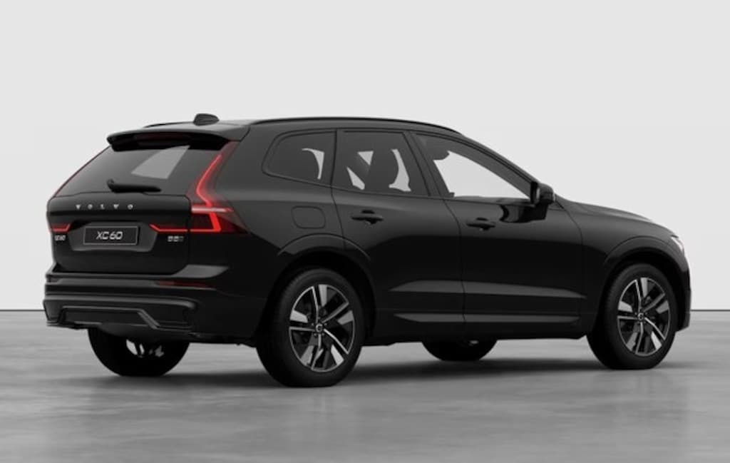 New 2026 Volvo XC60 B5 Plus SUV