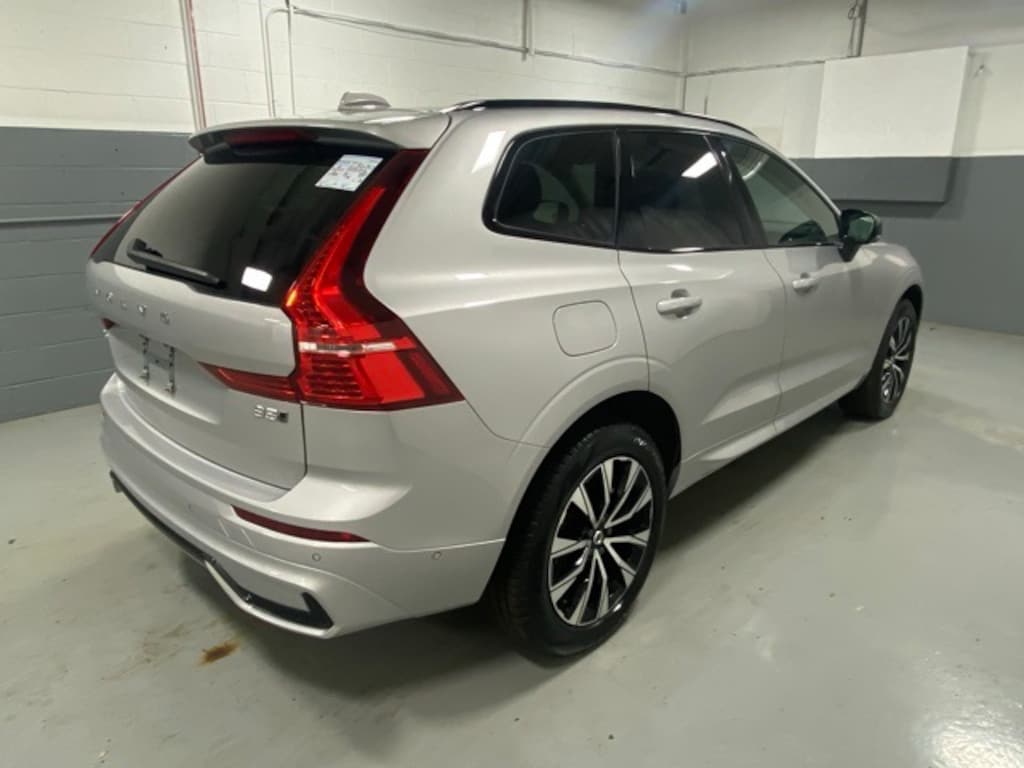 Certified 2025 Volvo XC60 B5 Plus SUV