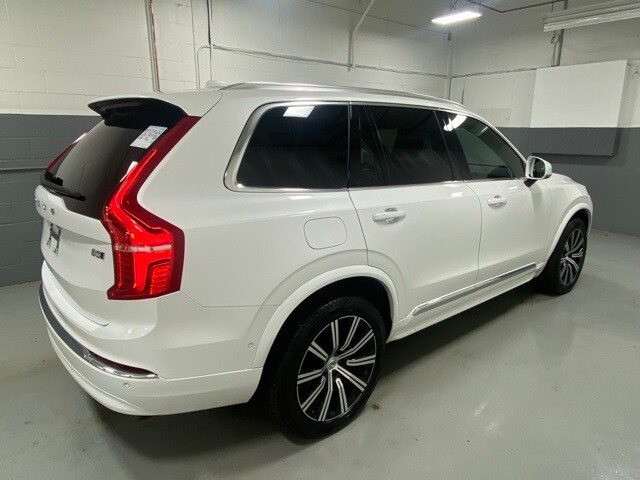 2024 Volvo XC90 B5 Plus photo 3