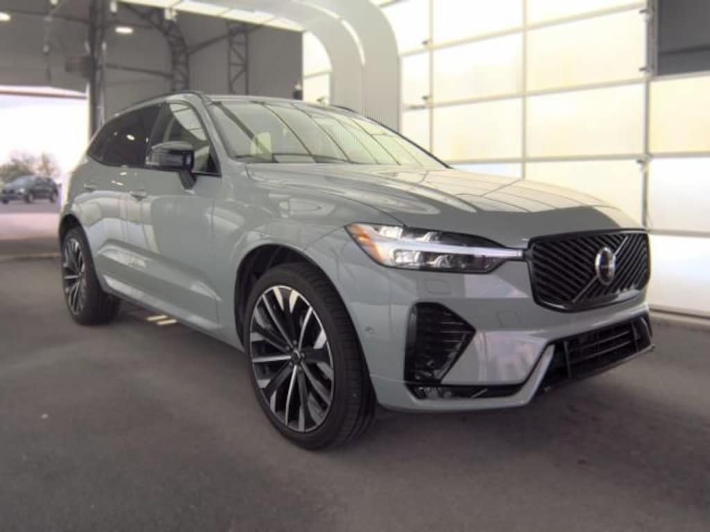 Used 2026 Volvo XC60 B5 Ultra SUV