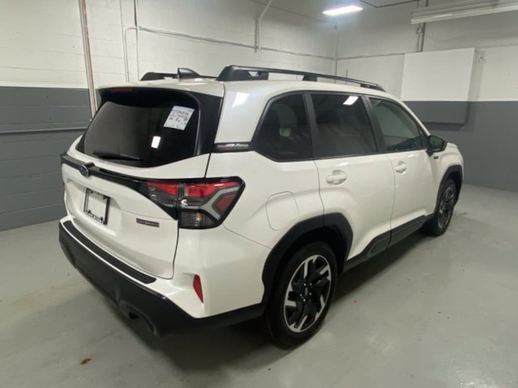 Used 2025 Subaru Forester Hybrid Limited SUV