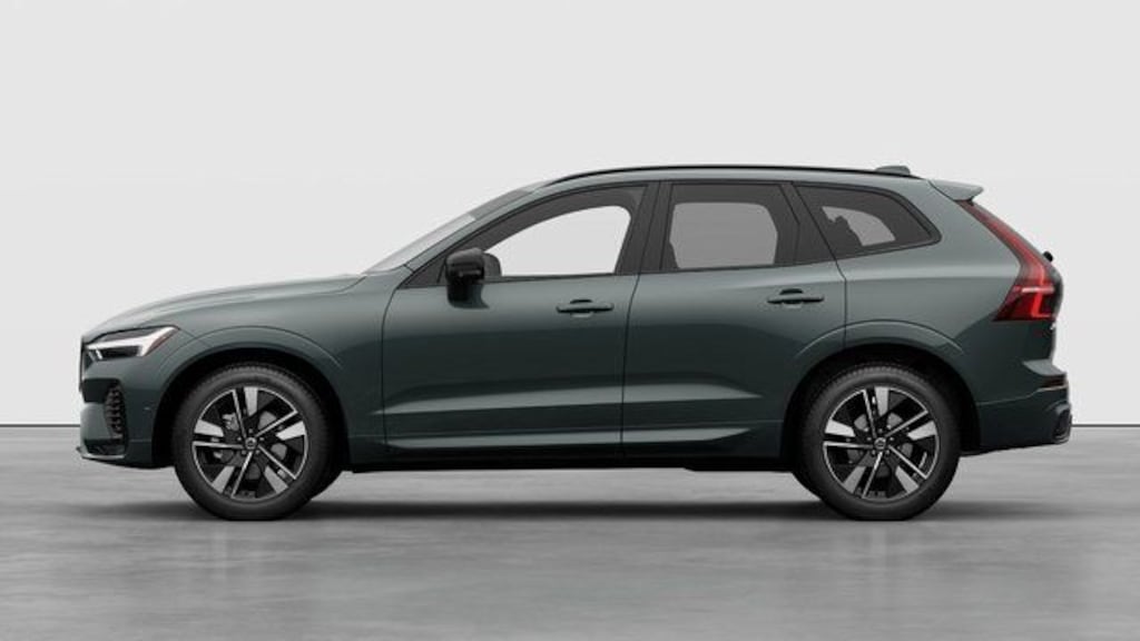 New 2026 Volvo XC60 B5 Plus SUV