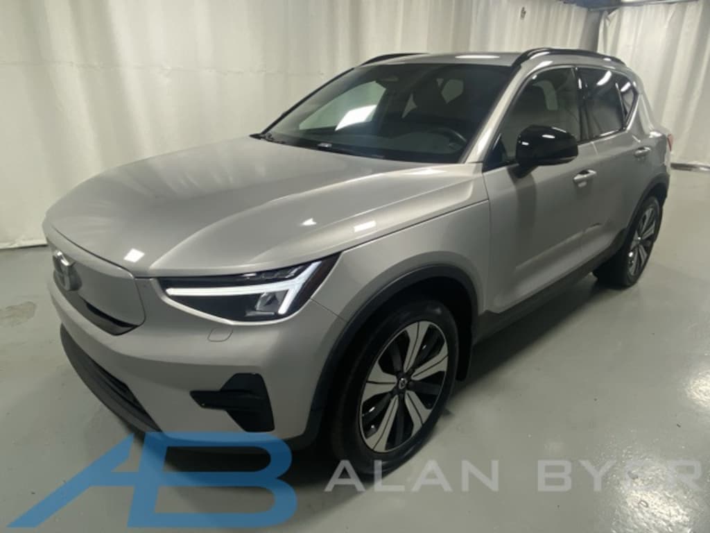 Certified 2023 Volvo XC40 Recharge Pure Electric Twin Core SUV