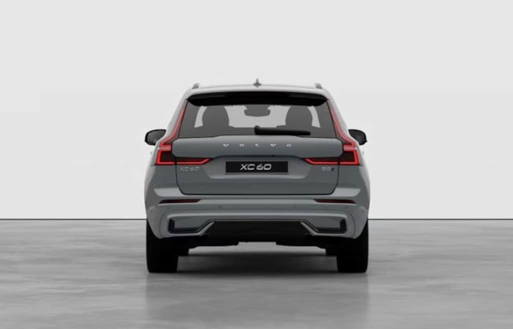 New 2026 Volvo XC60 B5 Ultra SUV
