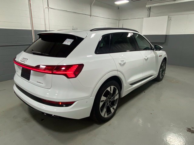 Used 2021 Audi e-tron Premium SUV