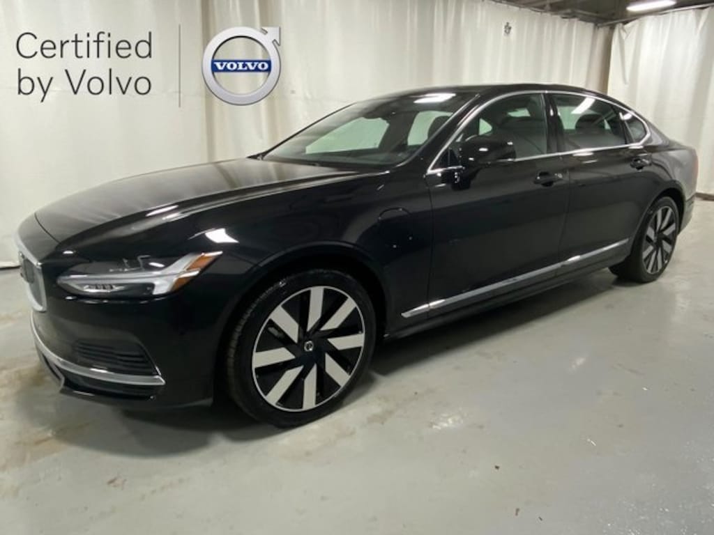 Certified 2025 Volvo S90 Plug-In Hybrid Recharge T8 AWD Plus Bright Sedan