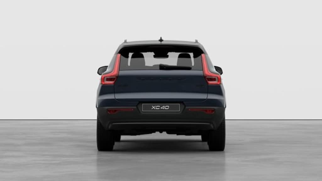 New 2026 Volvo XC40 B5 Ultra Black Edition SUV