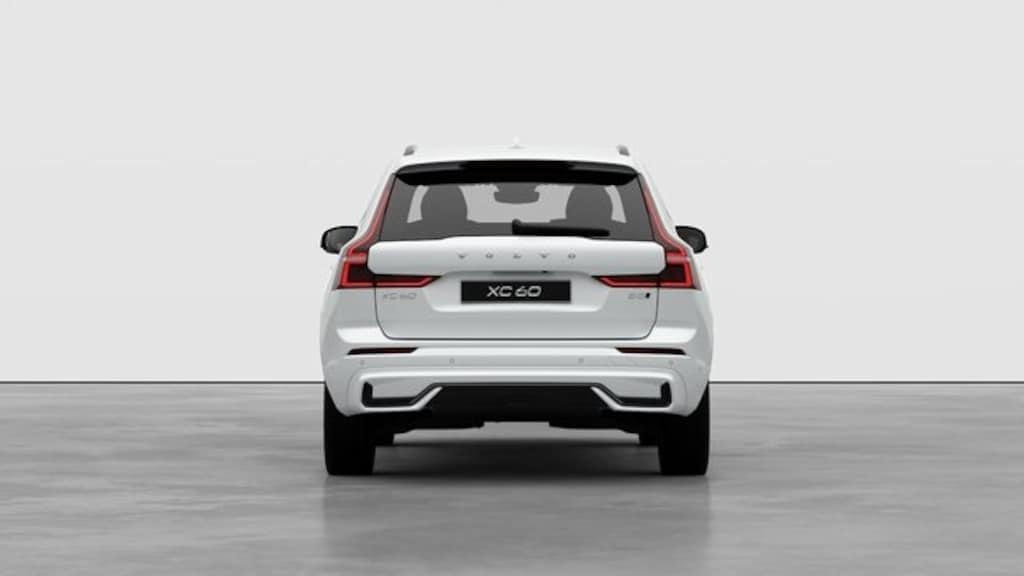 New 2026 Volvo XC60 B5 Plus SUV