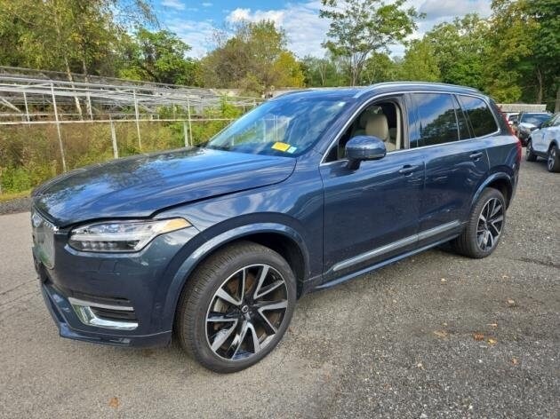2024 Volvo XC90 Ultimate photo 2