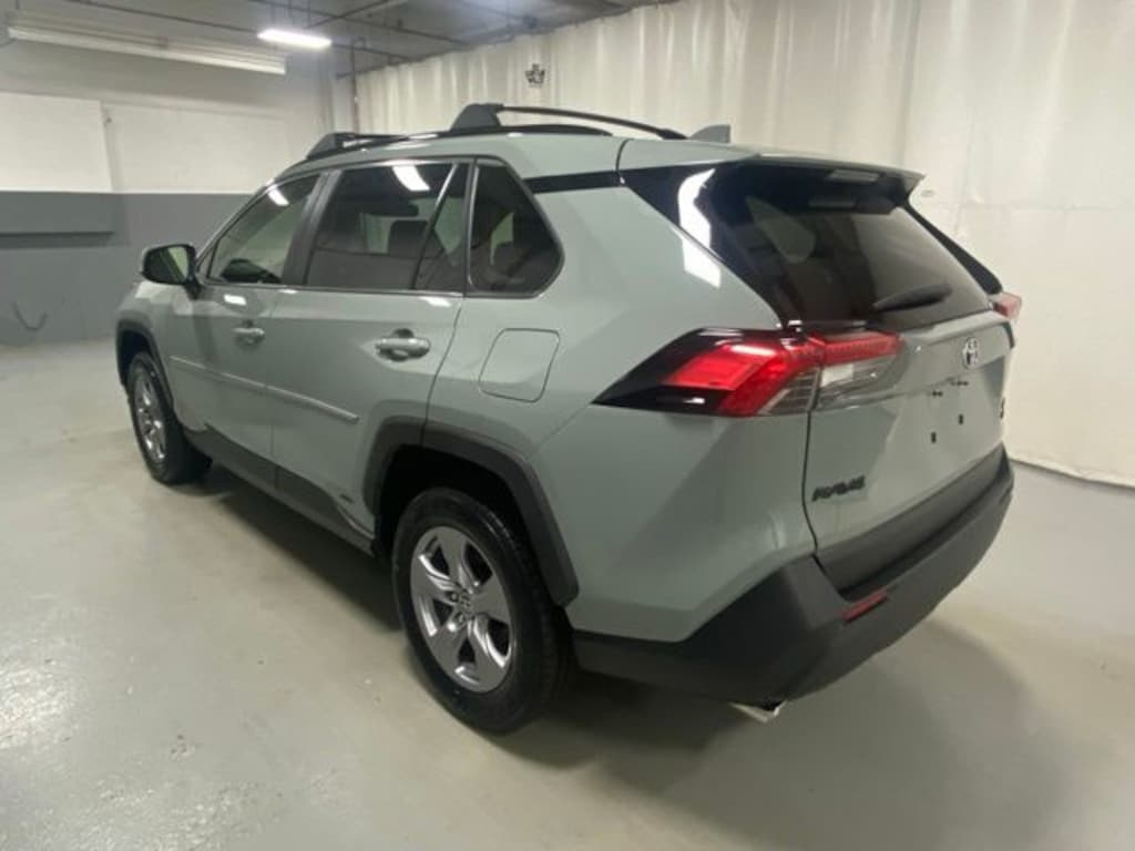 Used 2022 Toyota RAV4 Hybrid XLE SUV