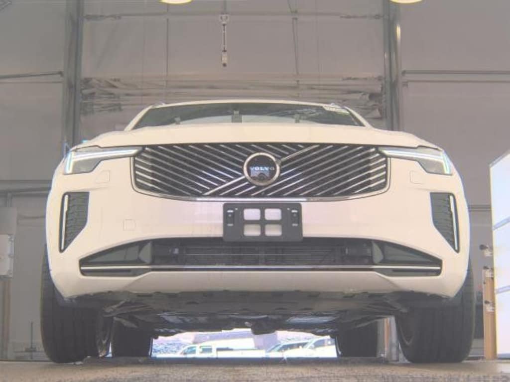 Used 2025 Volvo XC90 B5 Plus SUV