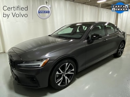 2024 Volvo S60 B5 Plus Dark Theme Sedan