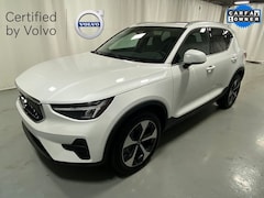 used 2025 Volvo XC40 B5 Core SUV for sale in syracuse