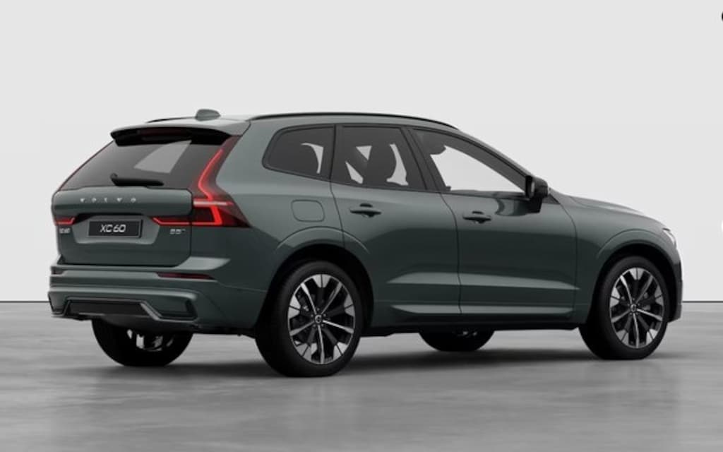 New 2026 Volvo XC60 B5 Plus SUV