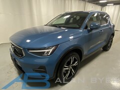 used 2025 Volvo XC40 B5 Core SUV for sale in syracuse