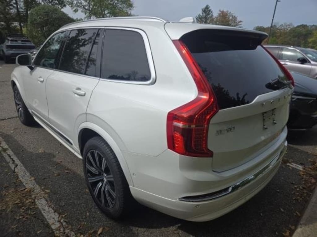 Used 2025 Volvo XC90 B5 Plus SUV