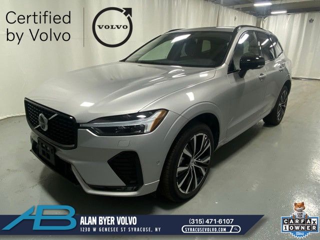 2025 Volvo XC60 B5 Plus Dark AWD's photo
