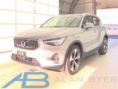 used 2025 Volvo XC40 B5 Plus Bright Theme SUV for sale in syracuse