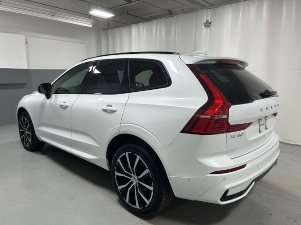 Used 2025 Volvo XC60 B5 Plus SUV