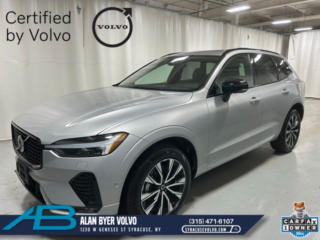 2025 Volvo XC60 B5 Plus Dark AWD's photo
