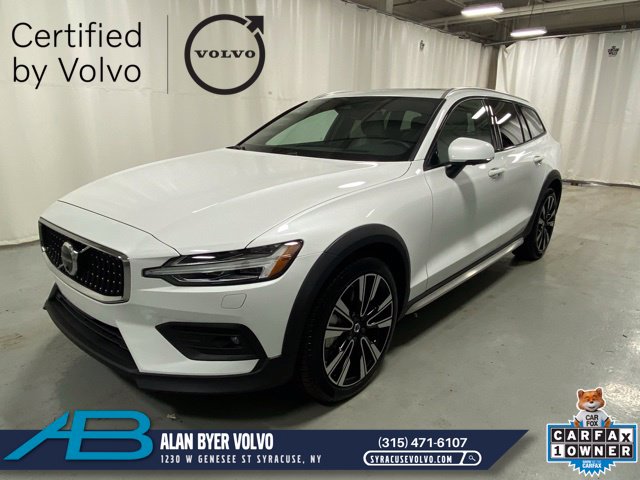  Volvo V60 Cross Country
