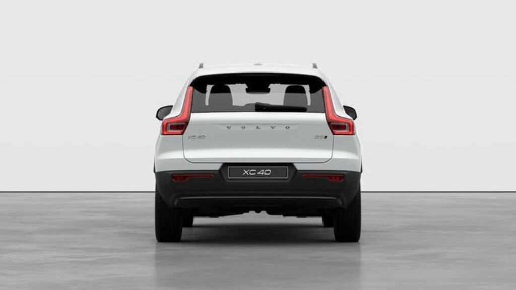 New 2026 Volvo XC40 B5 Plus SUV