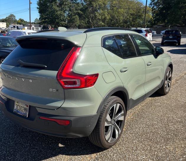 Used 2025 Volvo XC40 B5 Ultra Dark Theme SUV