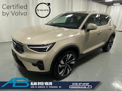 used 2025 Volvo XC40 B5 Ultra Bright Theme SUV for sale in syracuse