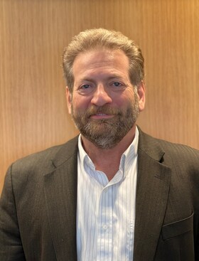 Staff member Stephen Byer from d6ee077810a7