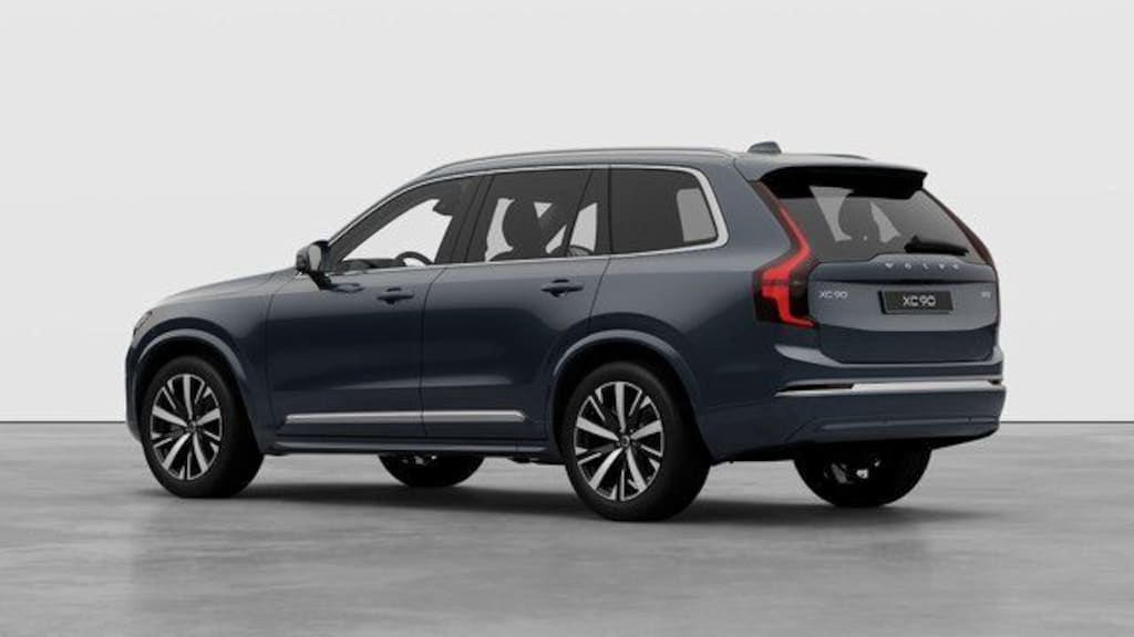 New 2026 Volvo XC90 B5 Core SUV