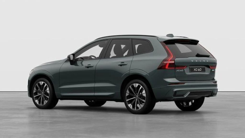 New 2026 Volvo XC60 B5 Ultra SUV
