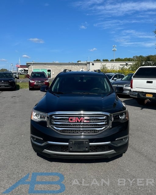 2017 GMC Acadia SLE-2