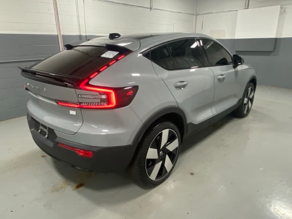 Certified 2024 Volvo C40 Recharge Pure Electric Ultimate SUV