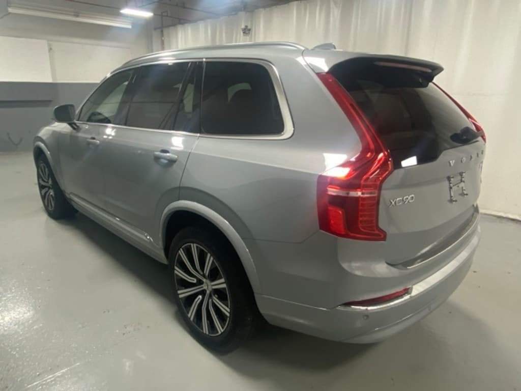 Used 2024 Volvo XC90 B5 Core SUV