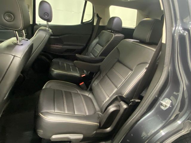2022 GMC Acadia Denali - Photo 13