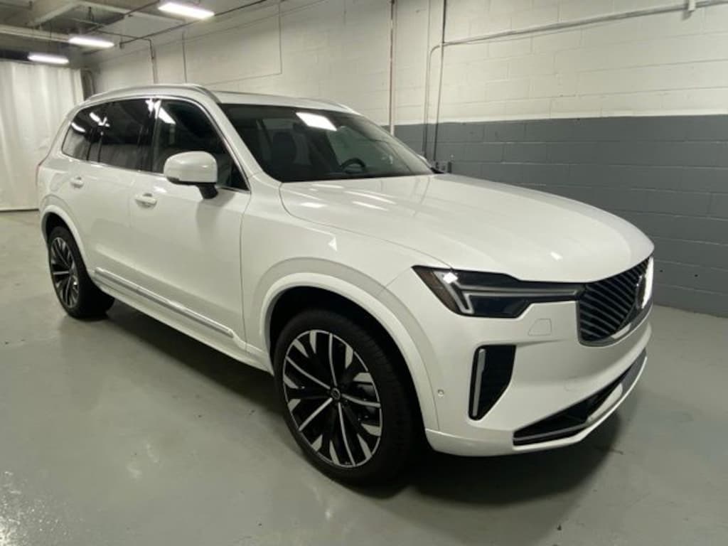 Used 2026 Volvo XC90 B6 Plus 7-Seater SUV