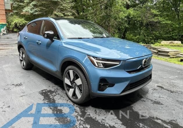 2023 Volvo C40 Recharge Pure Electric