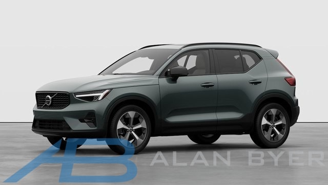 2026 Volvo XC40 Plus's photo