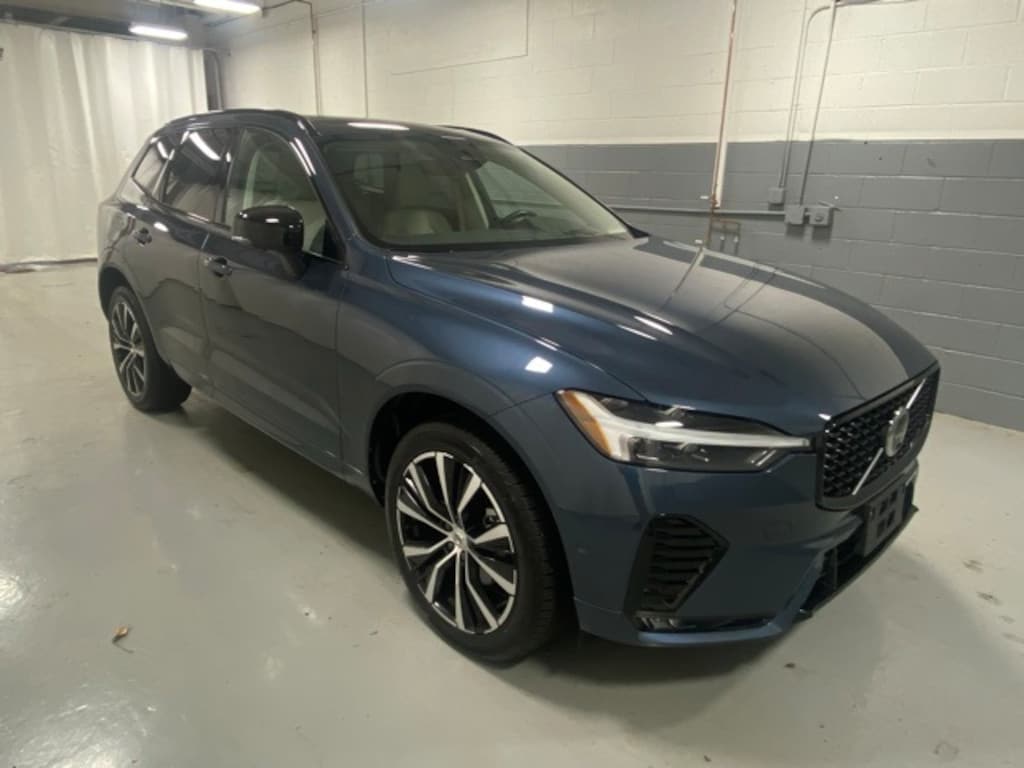 Used 2025 Volvo XC60 B5 Ultra SUV