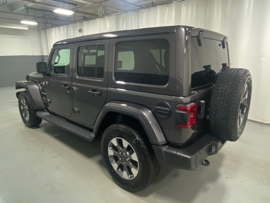 Used 2021 Jeep Wrangler Unlimited Sahara SUV